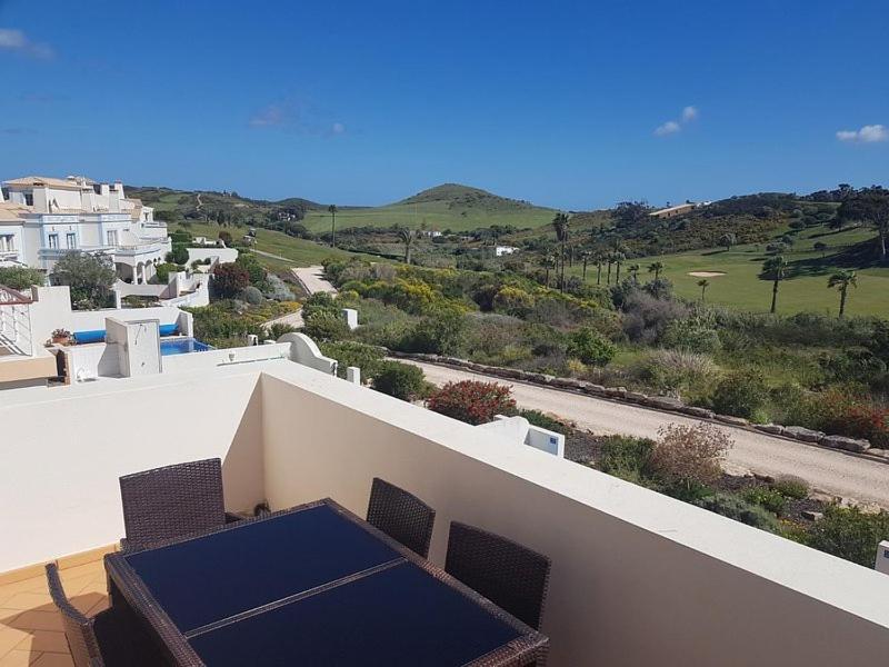 Stunning 3 Bed Villa With Pool- Golf Beach 부덴스 외부 사진