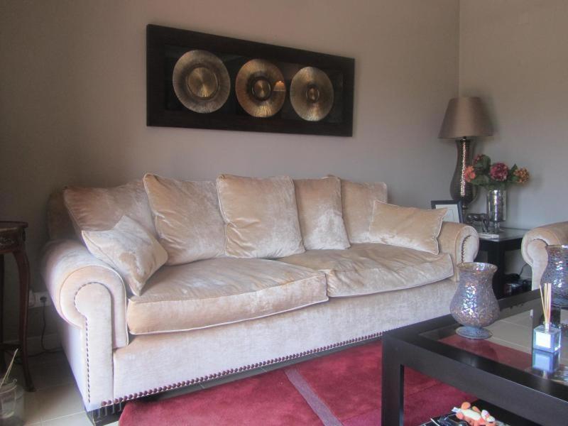 Stunning 3 Bed Villa With Pool- Golf Beach 부덴스 외부 사진